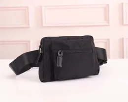 Designväska nyaste stye bröstpaket för män bumbag kors kropp axelväska midjepåsar för män temperament bumbag cross fanny pack bum midja väskor