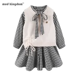 Mudkingdom Girls Dress Outfit Maglione lavorato a maglia Gilet Fashion Plaid Manica lunga Risvolto Abbigliamento increspato Set 210615