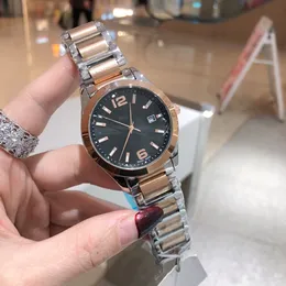 2024 Nuovo classico Serie a tre pin di alta qualità da uomo Luxury Watch Swiss Quartz Watch Designer Watch Big Brand Steel Strap Fashion