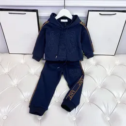 Kläderuppsättningar Designer Navy Kid Baby Kids Hooded+Byxor Broderi Tiger Neri Plus Cashmere Childrens Suit Brand Girls Cotton Tees Storlek 100-150
