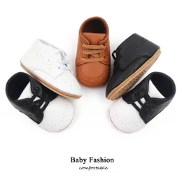 Nyfödda babyskor retro enkelhet fast färg läder gummi sula icke-halkt platta småbarnskor först vandrare 0-18 månad