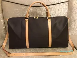 Männer Luxus Designer Duffle Bag Frauen Reisetaschen Handgepäck Männer PU Leder Handtaschen große Umhängetasche Totes 55 cm