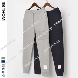 Arrivi Tb Thom Pantaloni sportivi da uomo jacquard a figura intera Pantaloni sportivi casual Pantaloni da uomo in cotone da jogging Maschile