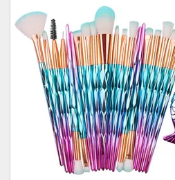 2021 Escovas de maquiagem de diamante Conjuntos Sombra Eyesh Lip Brush Face Blender Escova de Pó Concealer Compõem Brushes Kit Tools