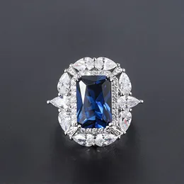 Knquen 100% 925 Sterling Silver Sapphire Gemstone Zaręczyny ślubne Moissanite Lab Diamenty Pierścień Prezent Fine Jewelry Dla Kobiet