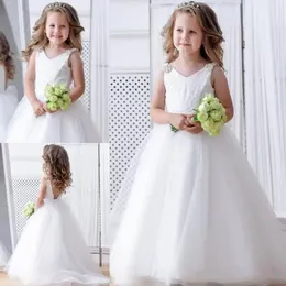 Ivory Lace Ball Gown Flower Girl Dresses For Wedding Beaded Toddler Backless Pageant Gowns Tulle Appliqued Sweep Train Kids Prom Dress M30