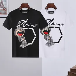 Plein ayı tişört erkek tasarımcı tshirt rhinestone kafatası erkek tişört klasik yüksek kaliteli hip hop sokak giyim tiş