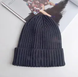 Mode stickat hatt mössa för män kvinna skid hattar mössa kaster unisex vinter kashmir avslappnad utomhus högkvalitativ present ccc