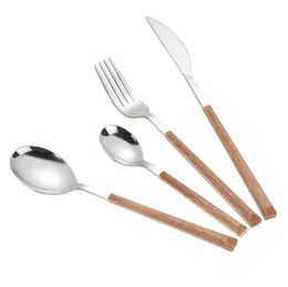 Set di posate con manico in legno imitazione Set di posate occidentali in acciaio inossidabile creativo Set di posate forchetta coltello cucchiaio