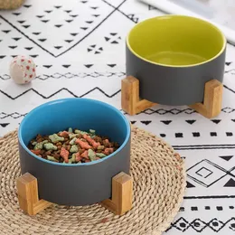 Matt Grey Ceramic Cat Dog Bowl Skål med trä Stand Inget spill Pet Food Water Mater Katter Små hundar 400ml