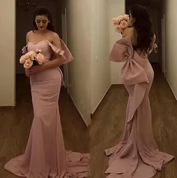 Designer Dusty Pink Bridesmaid Dresses Mermaid Bow Off The Shoulder Ruffles Sweep Train Custom Made Maid Of Honor Gown Country Wedding Party Wear Vestido 403