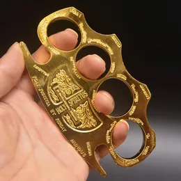 Genişletilmiş kalınlaştırılmış Knuckle Duster Dört Parmak Tiger Güvenliği Açık Kamp Kendinden Savunma Cep EDC ARAÇI