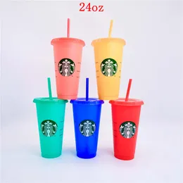 スターバックスマーメイド女神24oz / 710mlの色の変化タンブラープラスチックのプラスチックの唇とわらのマジックコーヒーカップ