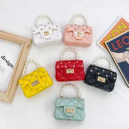 Cute Girls Jelly Purses and Handbags Children Mini Diamond Crossdoby Messenger Bags Kid Coin Purse Luxury Cluth Tote Bag