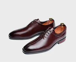 Designer manlig bekväm sko läder mode skor män tånga mocassini uomo loafers svarta högkvalitativa casual mens lyxiga affärer