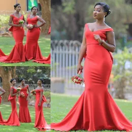2021 Brautjungfer Kleid Afrikanische V-ausschnitt Lange Kleider Für Hochzeit Plus Größe Meerjungfrau Trauzeugin Kleider Satin Sweep Zug Frauen formelle Kleidung