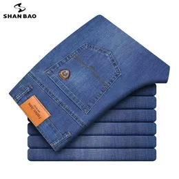 Vår och sommarklassisk stil Lättviktig Straight Jeans Business Casual Young Mäns Stora Märke Tunna 210716
