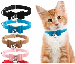Kotek Kotek Kołnierz Bezpieczeństwo Elastyczne Bowtie Bell Velvet Bow Tie Little Pet Neck Chain dla produktów PET