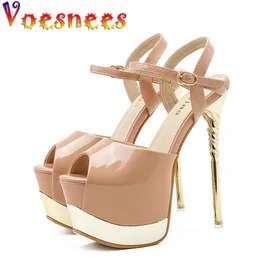 Voesnees Women Sandals 2021 Spring and Spring and Summer New Thin Heels 플랫폼 하이힐 17cm 버클 여성 모델 캣워크 패션 신발