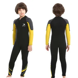 水泳服2.5mmネオプレンウェットスーツ子供用水着長い男の子サーフィン風の防風と暖かい日焼け止めシュノーケリングスーツ