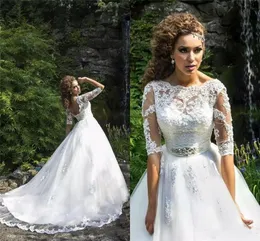 Classic Country A Line Wedding Dresses Bridal Gowns Open Back 2021 Half Sleeves Lace Appliqued Long Tulle Bride Dress Plus Size Robe De Mariee With Crystals Belt
