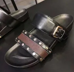 2021 Najnowsze Designer Kobiety Slidki Sandal Bom Dia Płaskie Mule Pantofl Patent Płótno Mężczyźni Kobiety Plaża Slajdy Gumy Podeszwy Lato Klapki z pudełkiem