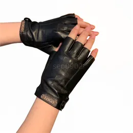 Kvinnor Högkvalitativa handskar Vinter Varm Luxury Mittens Utomhus Ridning Vindtät Mitten Ladies Läderhandske med låda