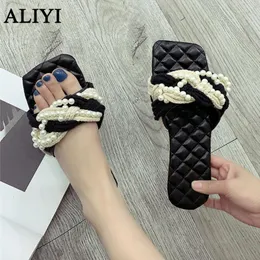 Sandals 2021 Fashion Women Summer Straw Twisted Rope Pearl Slippers Flat Black Diamond Comfortable Female Dress Slides