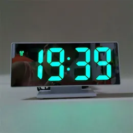 Multifunktion Digital Alarm LED Display Spegel Klocka Snooze Time Nattbord Desktop Reloj Despertador med USB-kabel 210310