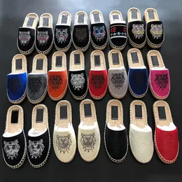 Erkekler Full Deri Espadrilles Tiger Strath Tuval Ayakkabı Nakış Düşük Top Düz İzleyiciler Loafers Balıkçı En Kalite Kauçuk Dış Tablo Eğitimleri 302