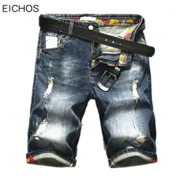 Jeans masculinos al por mayor- Moda Bigote Efecto Pantalones cortos Hombres sueltos Pantalones cortos de mezclilla 2021 Europa Hombres rectos1