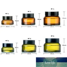 10pcs 15g / 30g / 50g Vuoto Bottiglie riutilizzabili di vetro verde ambra Vaso per trucco Vaso da viaggio Fiale per crema per il viso Contenitori cosmetici Prezzo di fabbrica design esperto Qualità