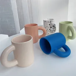 Ceramic Mug Fat Handle Coffee Mug Hand-glazed Stained Dirty Cup Hand Pinch Klein Blue Mark Milk Cup 210804