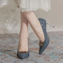 Kleid Schuhe Mode Frauen Metall Kette 8 cm High Heels Dame Stiletto Pointe Toe Pumps Weibliche Hochzeit Prom