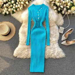 Różowy Sweter Sukienka Kobiety Eleganckie Guziki V-Neck Długi Rękaw Bodycon Sexy Vestidos Jesień Zima Slim Robe 210603