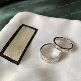 Męskie Luksusowe Projektanci Biżuteria Designer Pierścionki Engagements Dla Kobiet Love Pierścień Mężczyźni Klasyczne Czaszki Pierścienie Moda 925 Sterling Silver