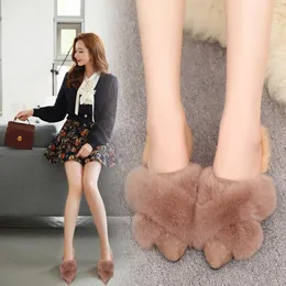 Slippers شرائح للنساء الشتاء في الهواء الطلق قطيع قطيع مسطح البغال ناعم بانتوفيل femme rasteiras أحذية zapatillas de casa mujer buty be-43