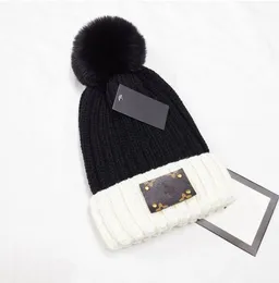 2021 Wholesale Winter caps Hats Women bonnet Thicken Beanies with Real Raccoon Fur Pompoms Warm Girl Caps snapback pompon 23