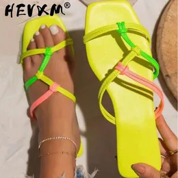 2021 Spring/summer Yellow Thick-soled Viscose Shoes Flat Heel Women Slippers Rhinestone Artificial Pu Casual Low-heeled Sandal