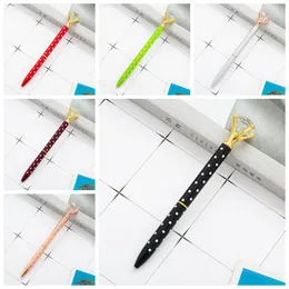 Big Diamond Ballpoint Pen Crystal Gem Pens Polka prickar Metal Ballpen Advertising Present Anpassad logo Fashion School Office Stationery JY0603