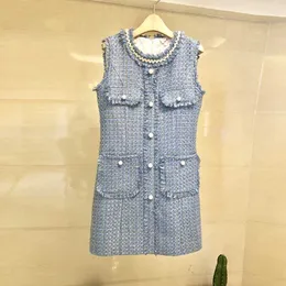 Autumn Winter Tweed Ladies Beading Wool Blend Sleeveless Vintage Woolen Vest Slim Fit Elegant Tassel Office Dress Vestidos 210529