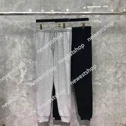 Moda 2021 TB Thom Sweatpants Erkekler İlkbahar Sonbahar Pamuk Rahat Spor Pantolon Patchwork Jogger Parça Pantolon Darkskins