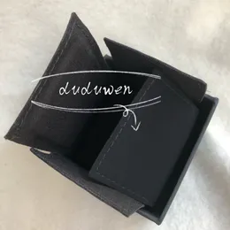 7 x 7 cm schwarze Geschenkbox, modische Verpackung, C-Paket im Samtpolster für Schmuck, bedruckter Aufbewahrungskoffer von höchster Qualität