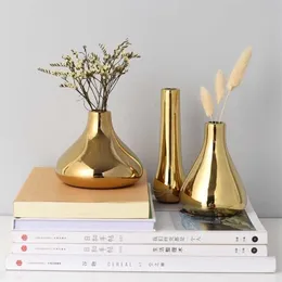 Nordic Home Office Desktop Decoration Light Luxury Plated Gold Vase Dried Flower Ceramic Modern Mini vazen 211215