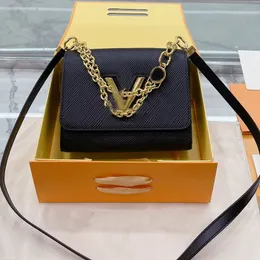 Twist Belt Handbag Crossbody Bag Grained Leather Shoulder Bags Gold Chain Adjustable Removable Strap Inside Pocket Flap Handbags Purse