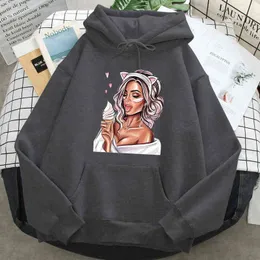 Vacker tjej äta glass tryck hoodie mans fickor anime lösa pullover hip hop cartoon streetwear hajuku retro män hoodie h1227