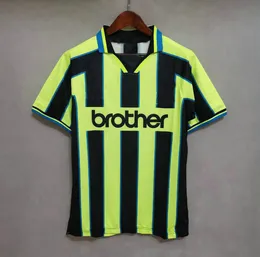 Maglie da calcio retrò Toure Yaya Balotelli 11 12 City Classic Final 2011 2012 Kun Aguero Dickov Tevez Haaland Goater 98 99 01 Shirt da calcio vintage Kompany 88 89 2092