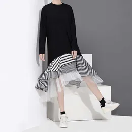 Kvinnor Långärmad T-shirt Midi Dress Patchwork Stripe Mesh Ruffle Flare Asymmetrisk Hem Pullover Casual Dresses Oversize 210608