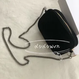 18X12X5CM2021 nuova moda Borsa con cerniera nera o rossa elegante C regalo bellezza custodia per cosmetici borsa per trucco organizzatore confezione regalo grazioso storage217G