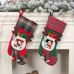 Boże Narodzenie pończochy z ramką na zdjęcia Buffalo Plaid Dzieci Prezent Torby Wakacyjne Party Xmas Tree Fireplace Decor Phjk2109